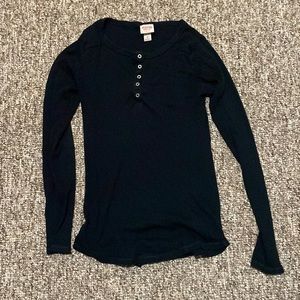 black long sleeve henley